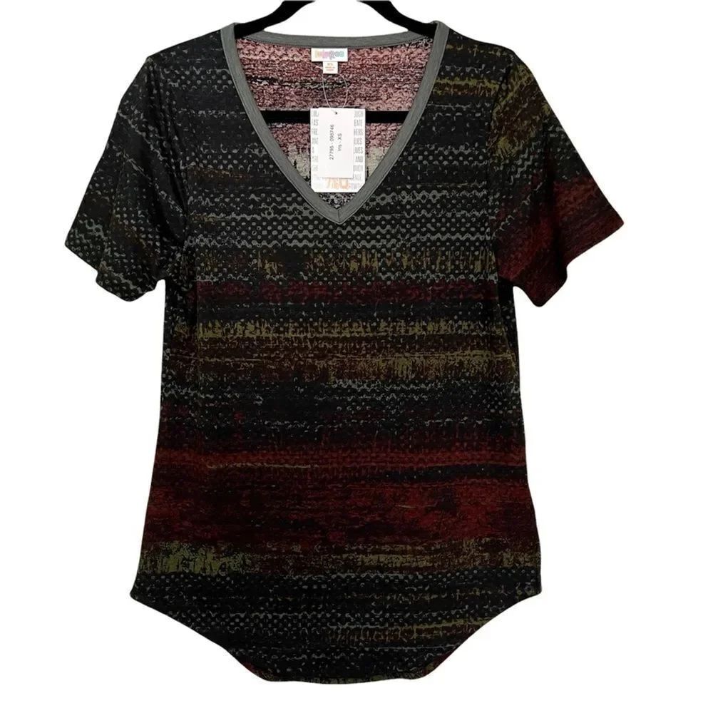 Lularoe Iris Top - Size XS